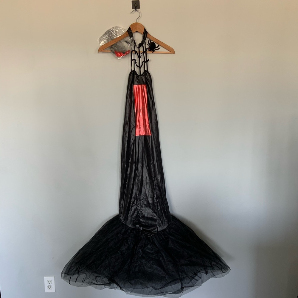 NWT Leg Avenue Black Widow Costume and Accessories